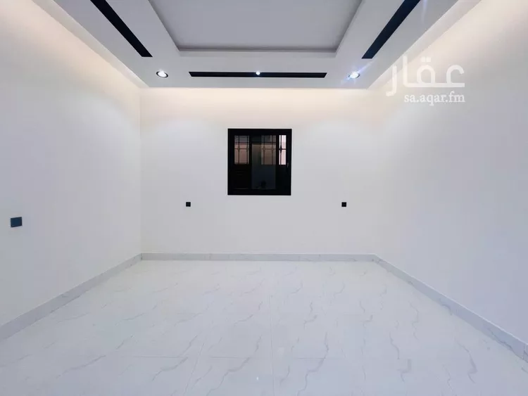 دور للبيع في شارع ابن الوارث, حي العزيزية, مدينة الرياض, منطقة الرياض