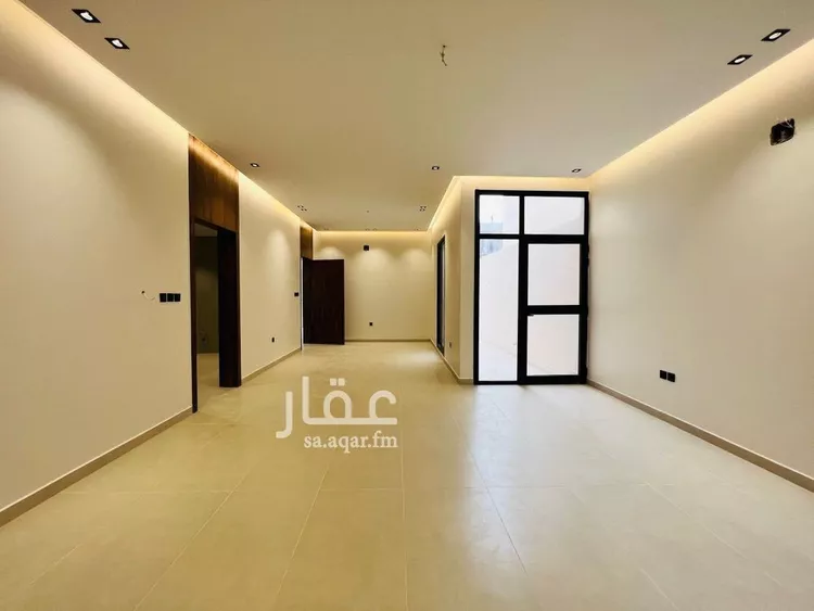 دور للبيع في شارع عبدالله بن أبي البركات, حي عكاظ, مدينة الرياض, منطقة الرياض صورة 2