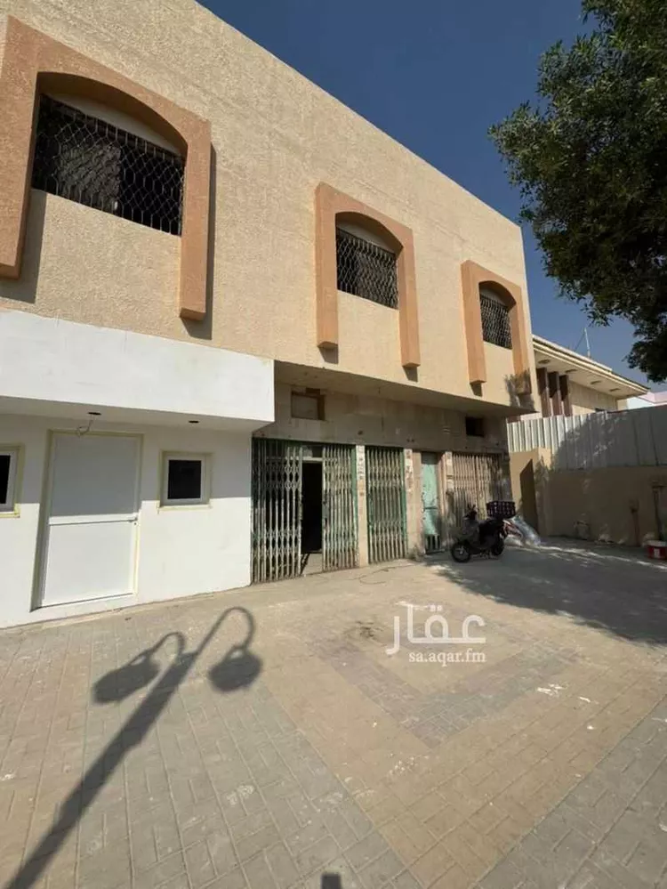 محل للإيجار في شارع حاتم الطائي, حي الروضة, مدينة الرياض, منطقة الرياض صورة 3