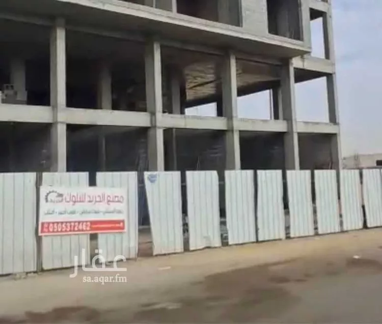 محل للإيجار في شارع 15880969, حي الحمراء, مدينة تبوك, منطقة تبوك صورة 2