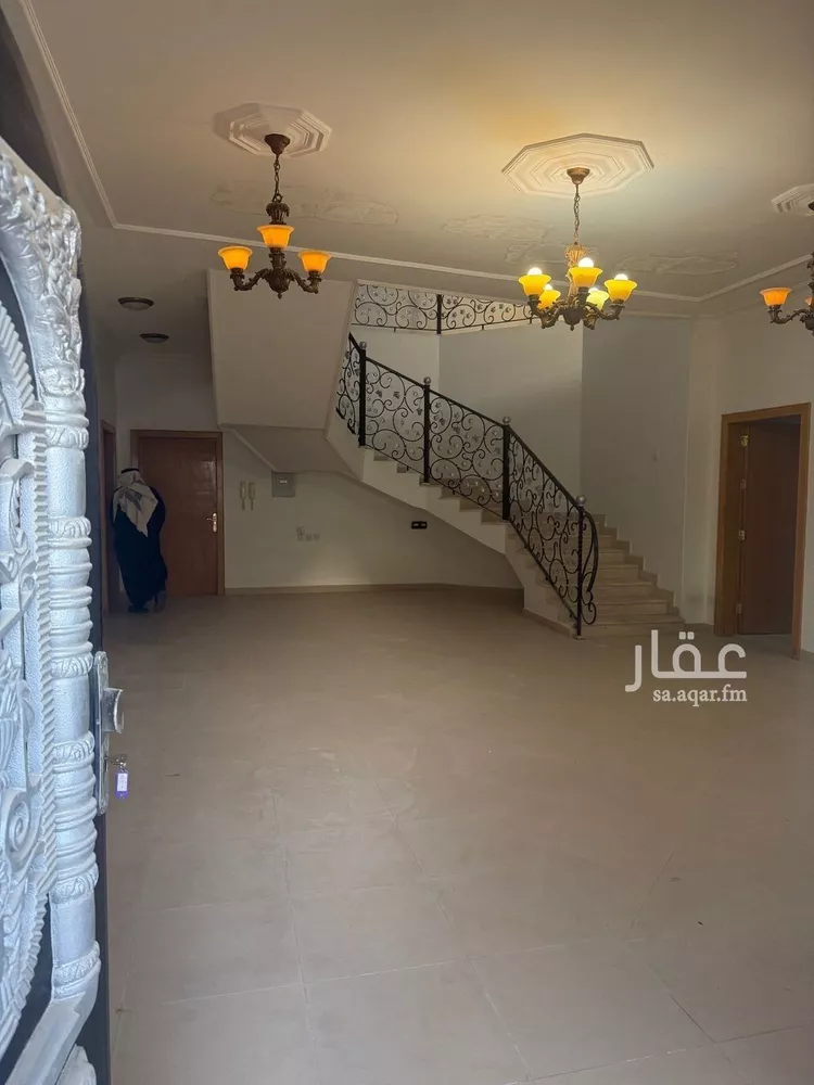 فيلا للبيع في شارع المديني, حي الأندلس, مدينة الرياض, منطقة الرياض صورة 2