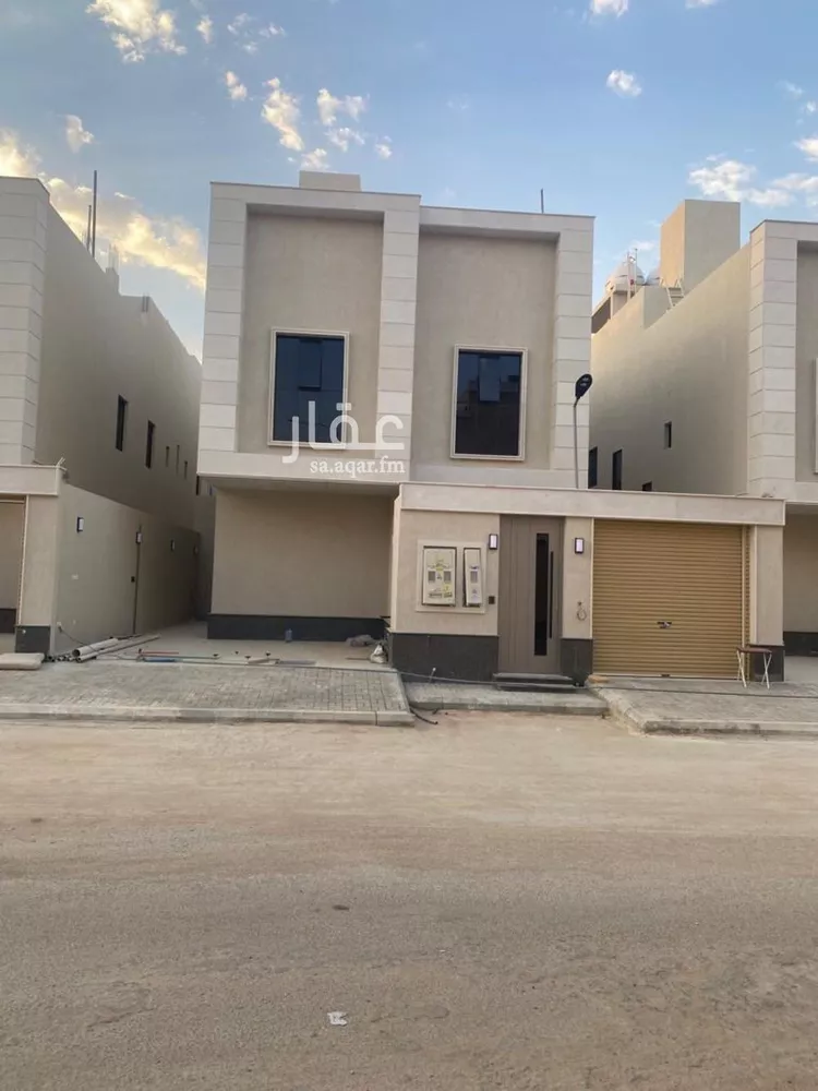 دور للبيع في شارع عبدالله بن جاسر, حي الرمال, مدينة الرياض, منطقة الرياض