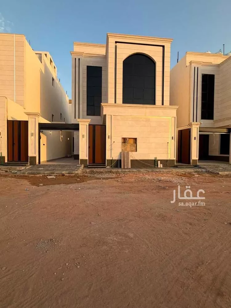 دور للبيع في شارع أحمد بن علي الباغاني, حي الرمال, مدينة الرياض, منطقة الرياض