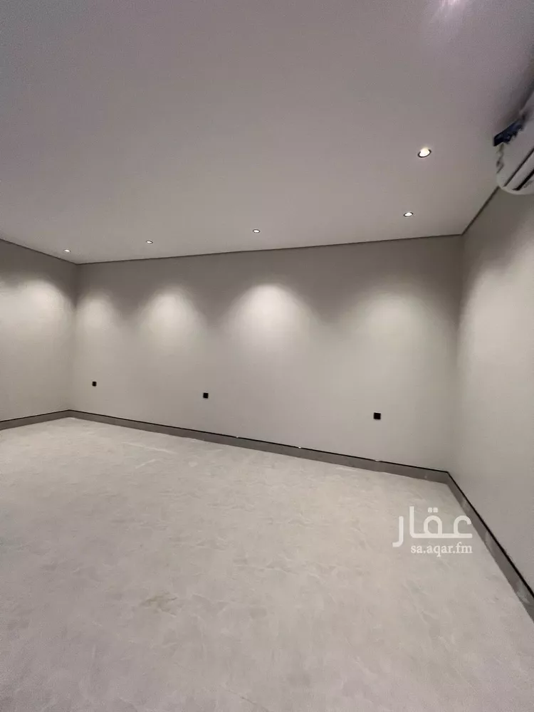 دور للبيع في شارع طريق الدمام, حي الجنادرية, مدينة الرياض, منطقة الرياض صورة 2