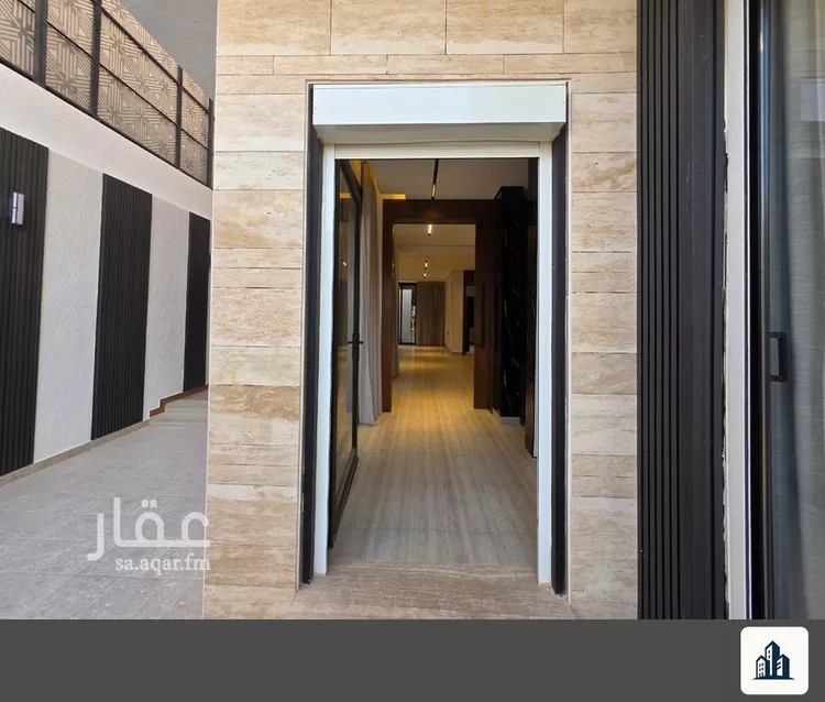 فيلا للبيع في شارع محمد بن عبدالجليل, حي الصفاء, مدينة الرياض, منطقة الرياض صورة 5