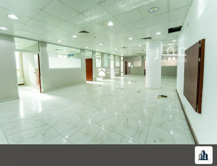 عمارة للإيجار في شارع محمد بن مسلمة الأنصاري, حي الملز, مدينة الرياض, منطقة الرياض صورة 5