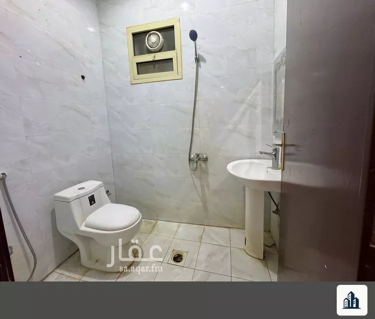 عمارة للإيجار في شارع جبل الدخان, حي ظهرة لبن, مدينة الرياض, منطقة الرياض صورة 3