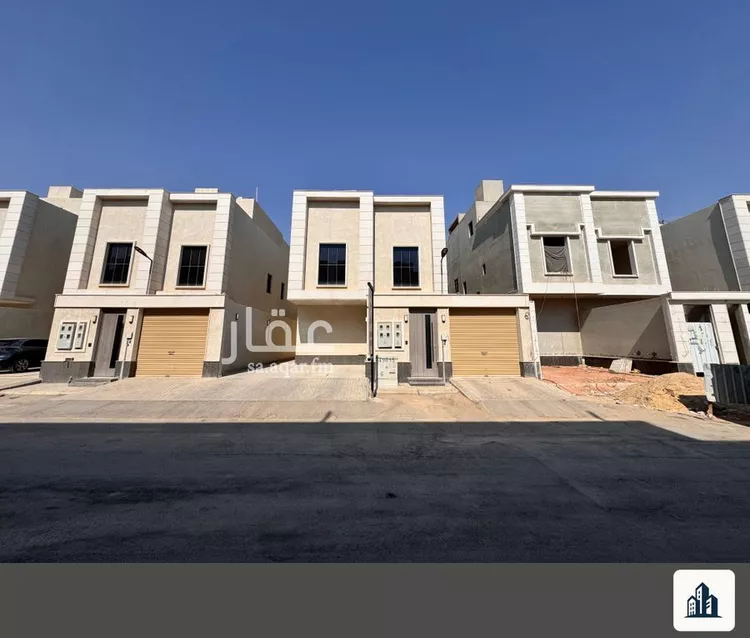 دور للبيع في شارع عبدالله بن جاسر, حي الرمال, مدينة الرياض, منطقة الرياض صورة 3