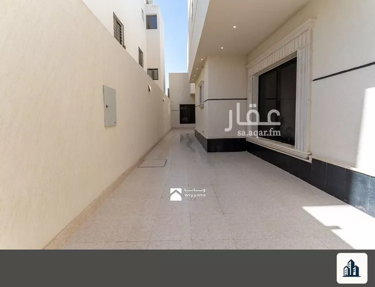 فيلا للبيع في شارع بدرالدين المرجاني, حي المهدية, مدينة الرياض, منطقة الرياض صورة 4