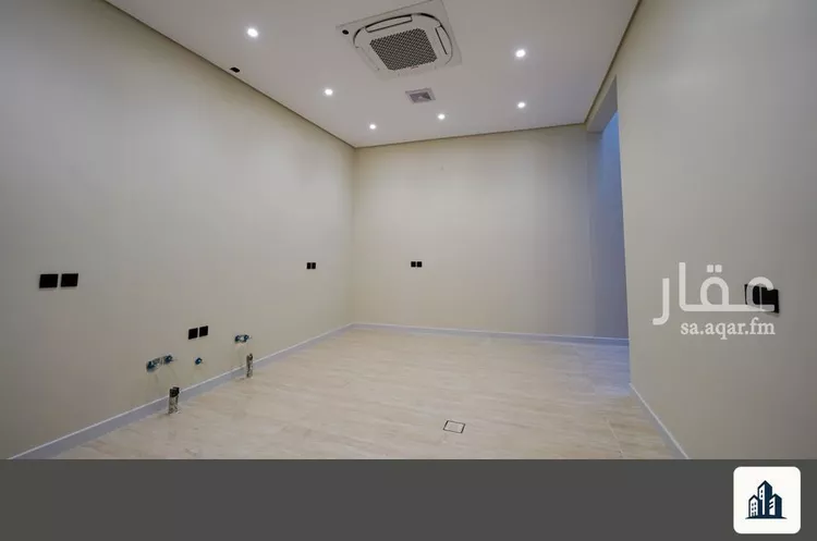 فيلا للبيع في شارع علي بن رشيد, حي المهدية, مدينة الرياض, منطقة الرياض صورة 5