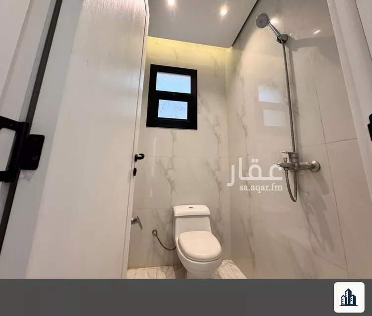 دور للبيع في شارع عبدالله بن جاسر, حي الرمال, مدينة الرياض, منطقة الرياض صورة 2