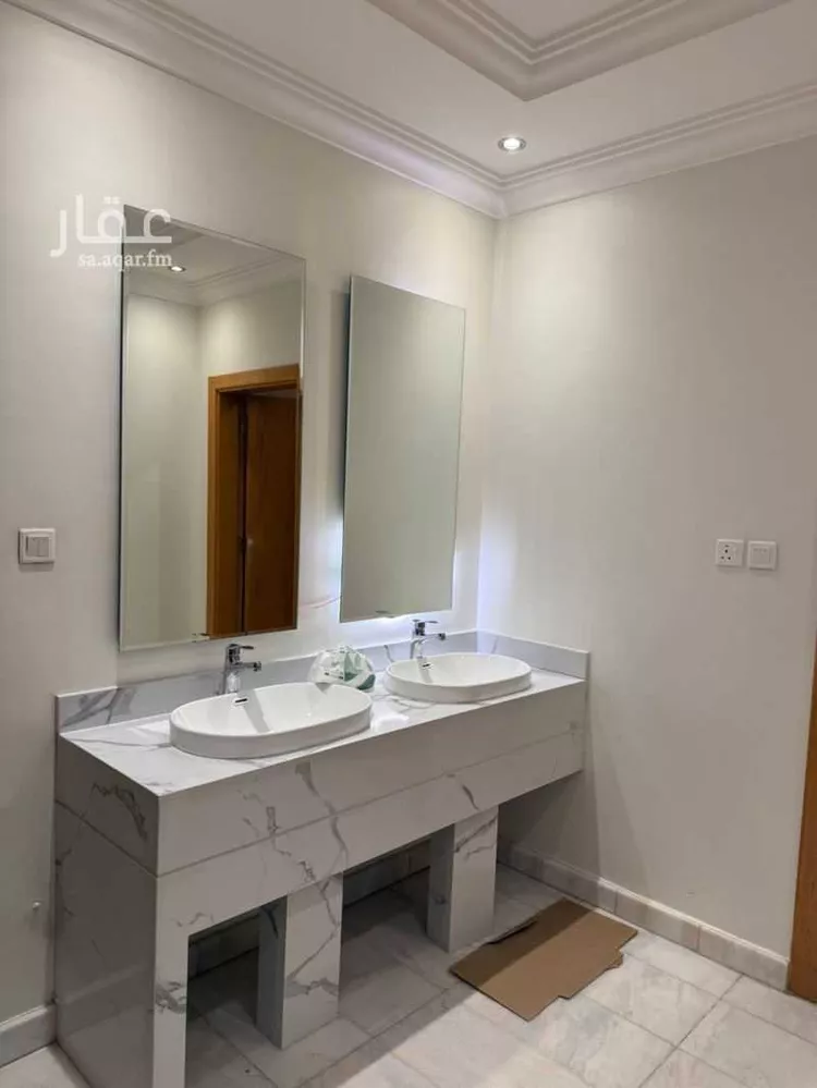 فيلا للإيجار في شارع الشلفاء ، حي غرناطة ، الرياض ، منطقة الرياض صورة 2