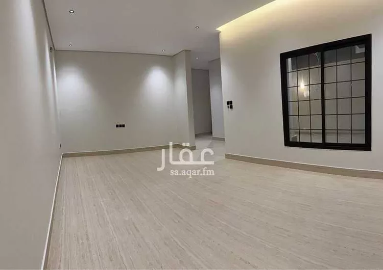 Floor for Sale in Riyadh Al Janadriyah 17