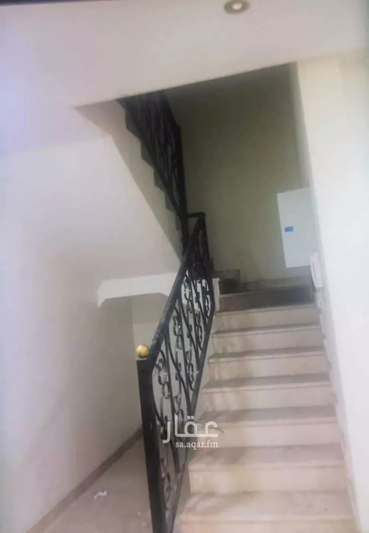 فيلا للإيجار في شارع عمار ابن ياسر, حي العزيزية, مدينة الدمام, المنطقة الشرقية صورة 2
