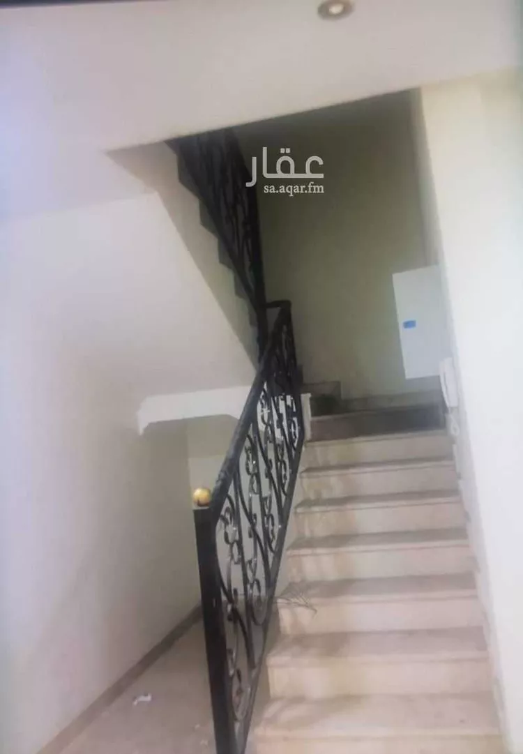 فيلا للبيع في شارع عمار ابن ياسر, حي العزيزية, مدينة الدمام, المنطقة الشرقية صورة 4