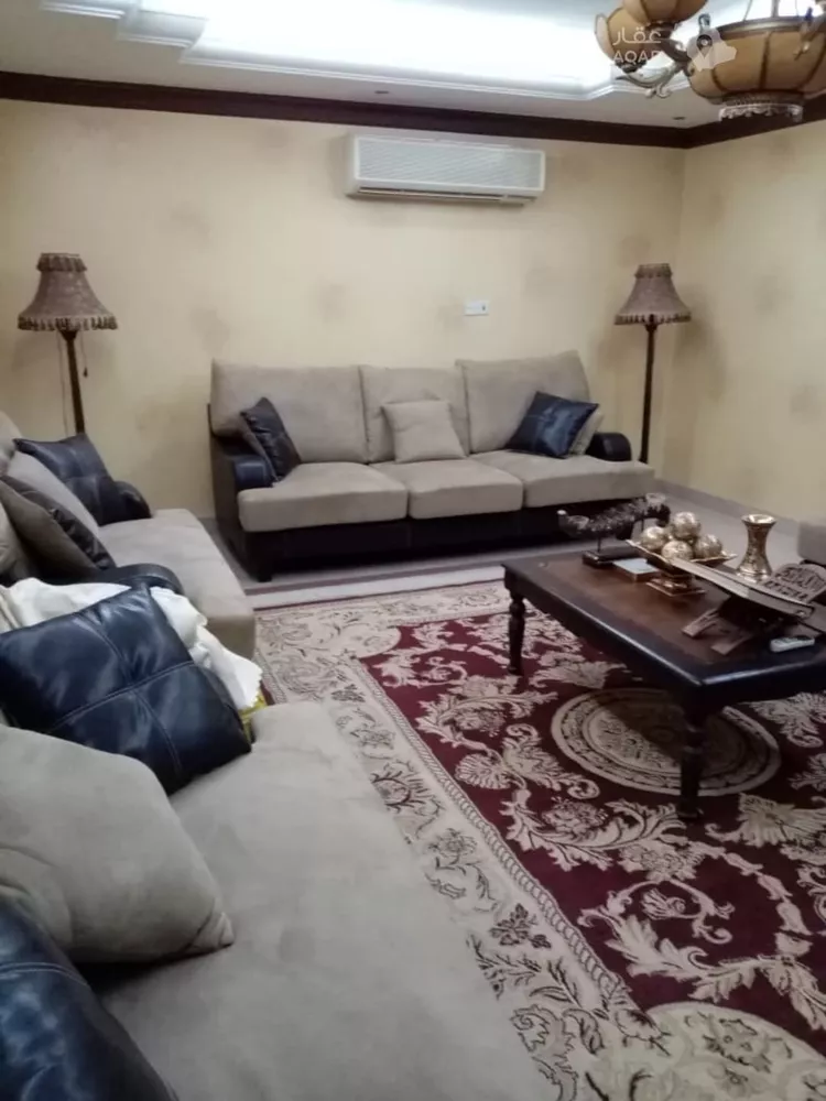 فيلا للبيع في شارع سفيان الثقفي, حي الشاطئ الشرقي, مدينة الدمام, المنطقة الشرقية صورة 2
