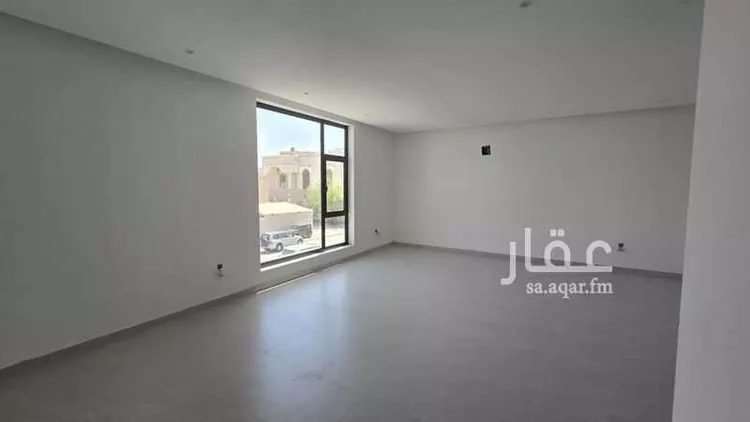 فيلا للبيع في شارع جعفر الطيار, حي الدوحة الجنوبية, مدينة الظهران, المنطقة الشرقية صورة 2