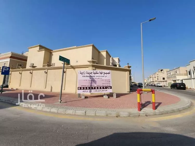 فيلا للبيع في شارع سعد الانصاري, حي الحسام, مدينة الدمام, المنطقة الشرقية