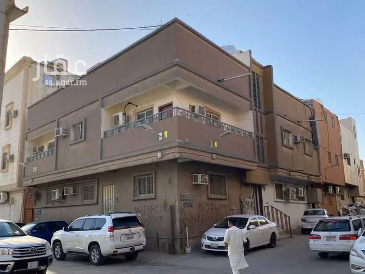 عمارة للبيع في شارع خديجة بنت الحافظ, حي جرير, مدينة الرياض, منطقة الرياض صورة 4