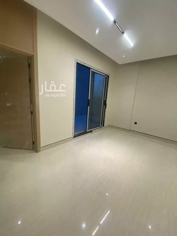 دور للبيع في شارع طريق السلطان قابوس , حي المعيزيلة, مدينة الرياض, منطقة الرياض صورة 2
