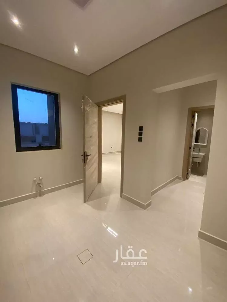 دور للبيع في شارع طريق السلطان قابوس , حي المعيزيلة, مدينة الرياض, منطقة الرياض صورة 5