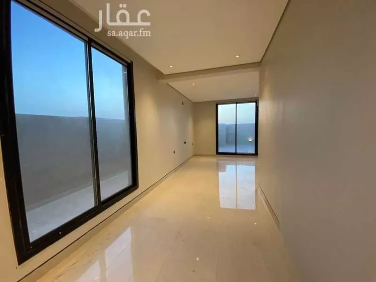 فيلا للبيع في شارع طريق سلطان قابوس, حي المعيزيلة, مدينة الرياض, منطقة الرياض 10