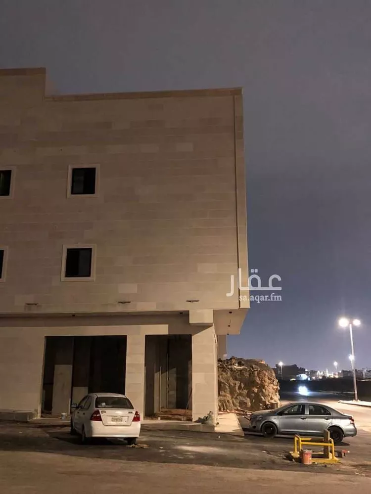 محل للإيجار في شارع مخلد بن جعفر, حي عين الخيف, مدينة المدينة المنورة, منطقة المدينة المنورة