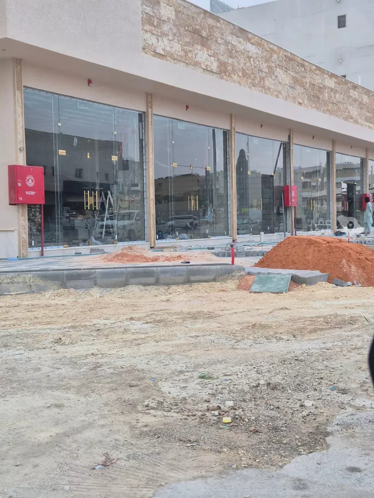Shop for Rent in Riyadh Al Arid 5