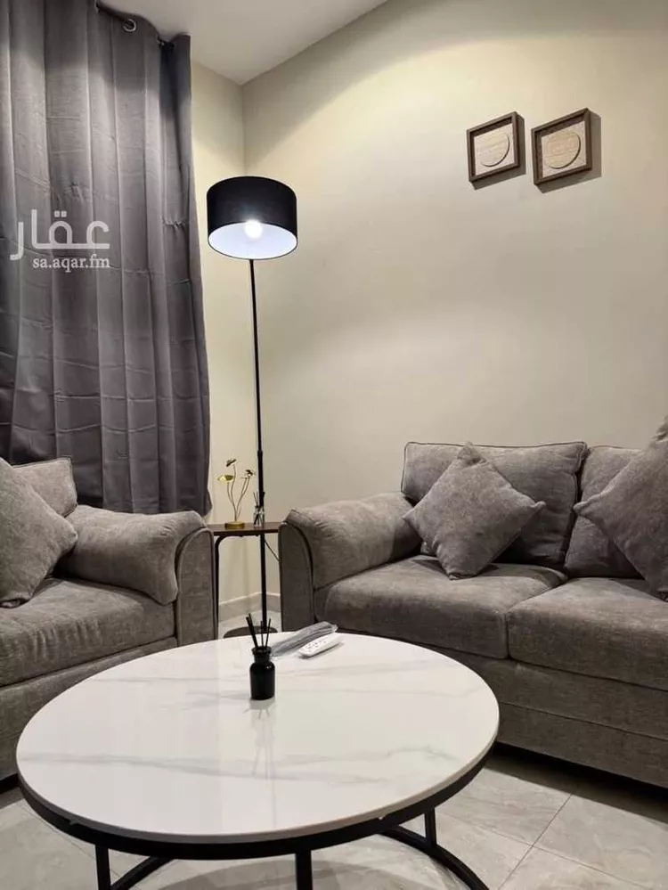 عمارة للإيجار في شارع الثاني والعشرون, حي الخبر الجنوبية, مدينة الخبر, المنطقة الشرقية صورة 2