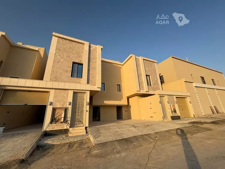 دور للبيع في شارع الرشيد التاجر, حي عكاظ, مدينة الرياض, منطقة الرياض صورة 3