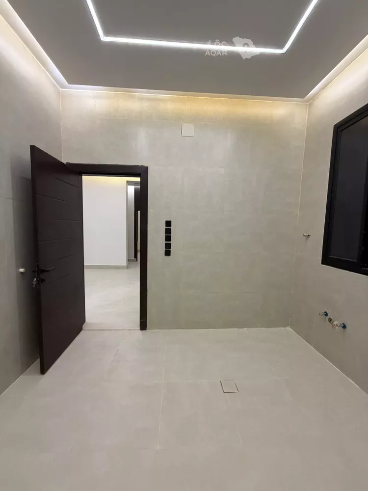 دور للبيع في شارع سعيد بن مرجانة, حي طويق, مدينة الرياض, منطقة الرياض 8