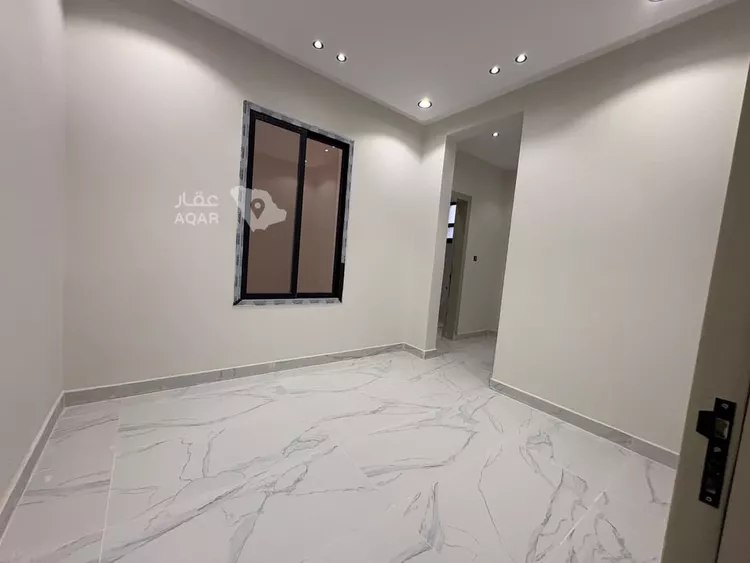 دور للبيع في شارع الرشيد التاجر, حي عكاظ, مدينة الرياض, منطقة الرياض 7