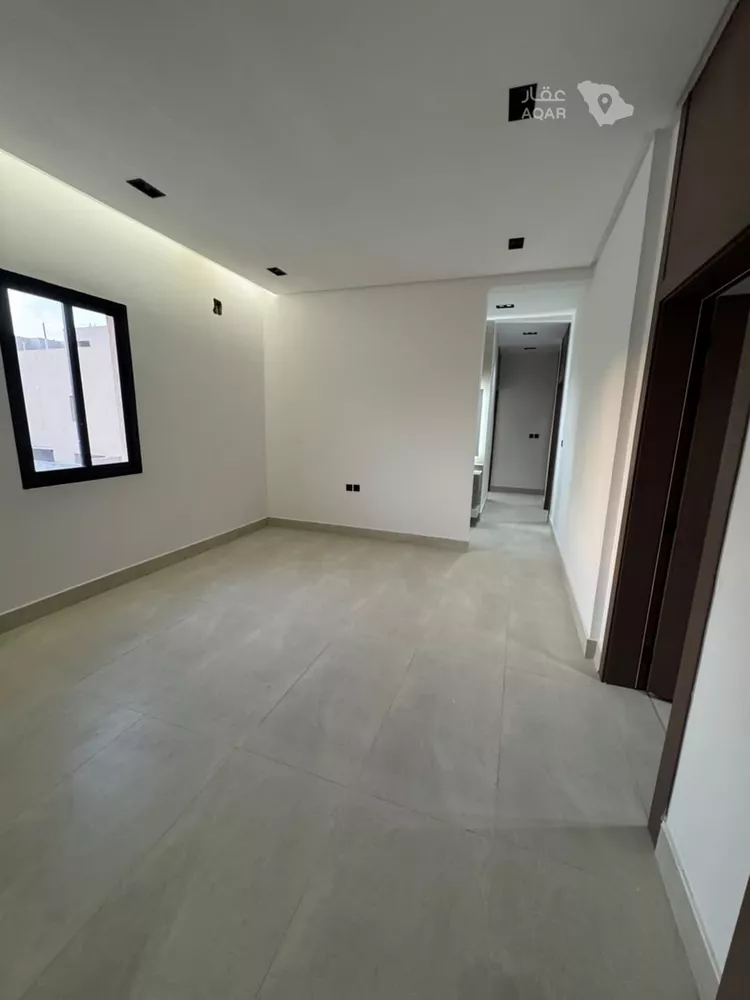 Floor for Sale in Riyadh Badr 4