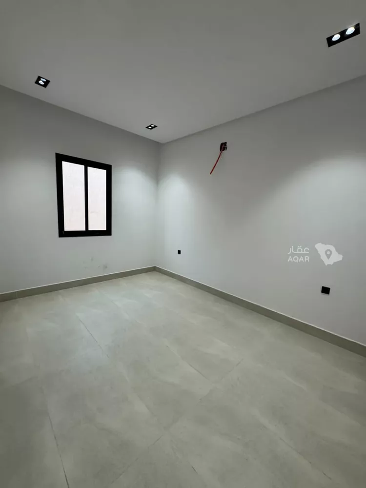 Floor for Sale in Riyadh Badr 6