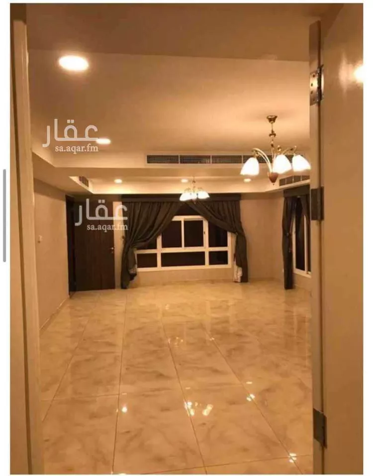 فيلا للبيع في شارع عبد الله البغدادي, حي الشاطئ الغربي, مدينة الدمام, المنطقة الشرقية صورة 5