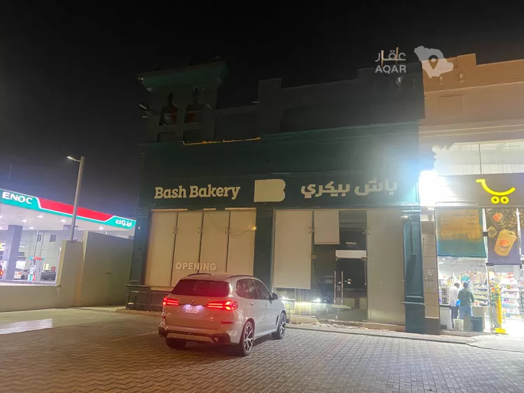 Shop for Rent in Dammam Ash Shati Al Gharbi صورة 2