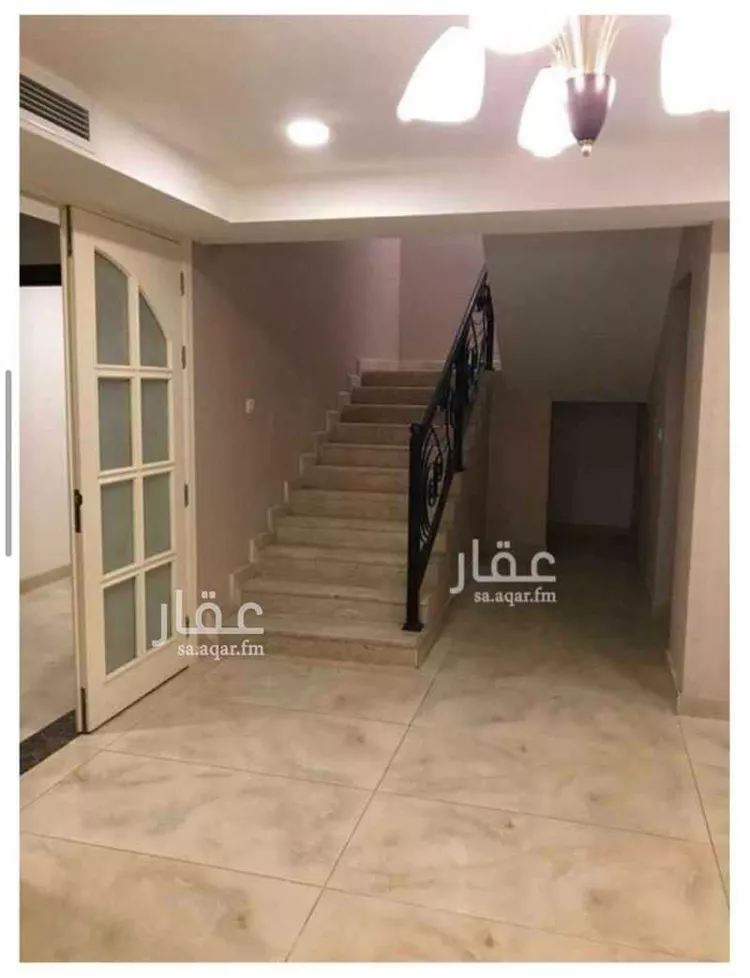 فيلا للبيع في شارع عبد الله البغدادي, حي الشاطئ الغربي, مدينة الدمام, المنطقة الشرقية صورة 2