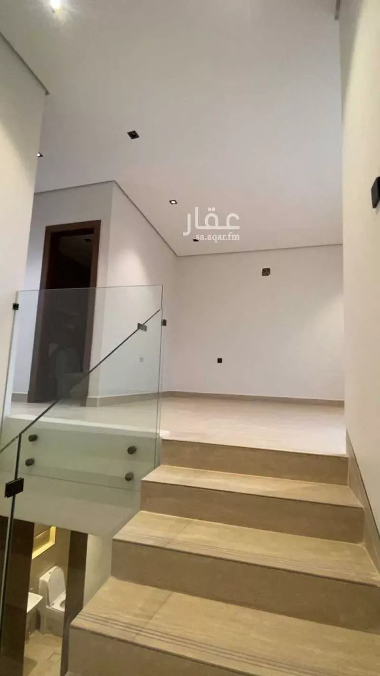 فيلا للبيع في شارع حنظلة, حي الفاروق, مدينة الرياض, منطقة الرياض 18