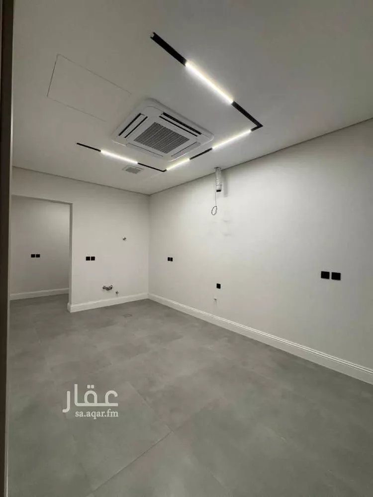 فيلا للبيع في شارع محمد المعافري, حي العارض, مدينة الرياض, منطقة الرياض 8