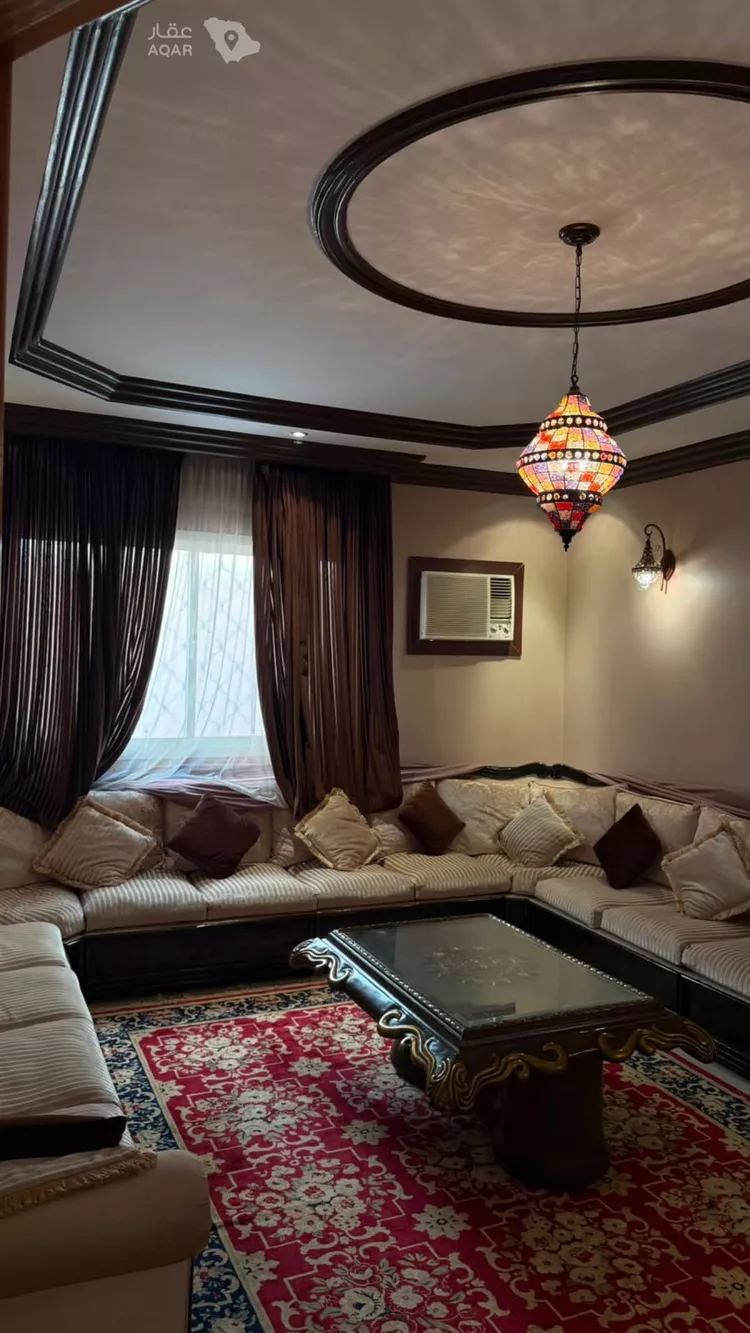 Villa for Sale in Riyadh An Nada 18