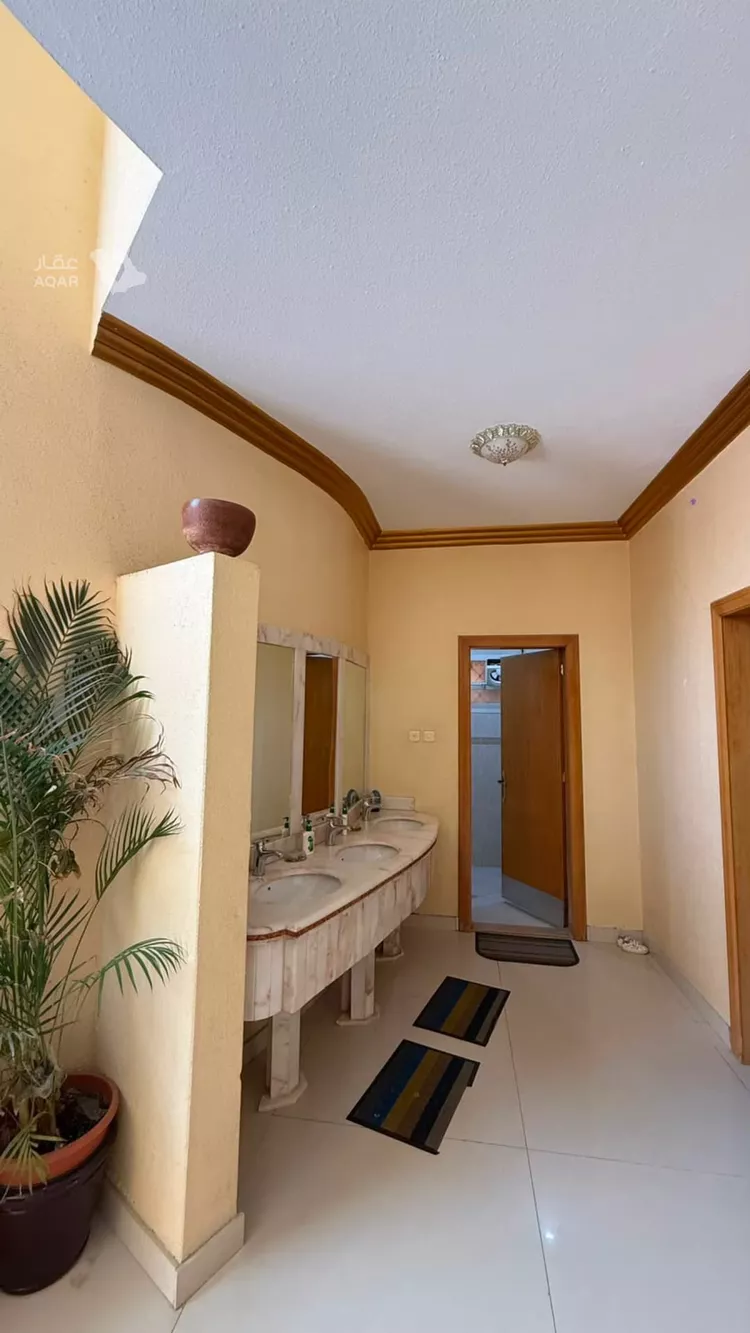 Villa for Sale in Riyadh An Nada 15
