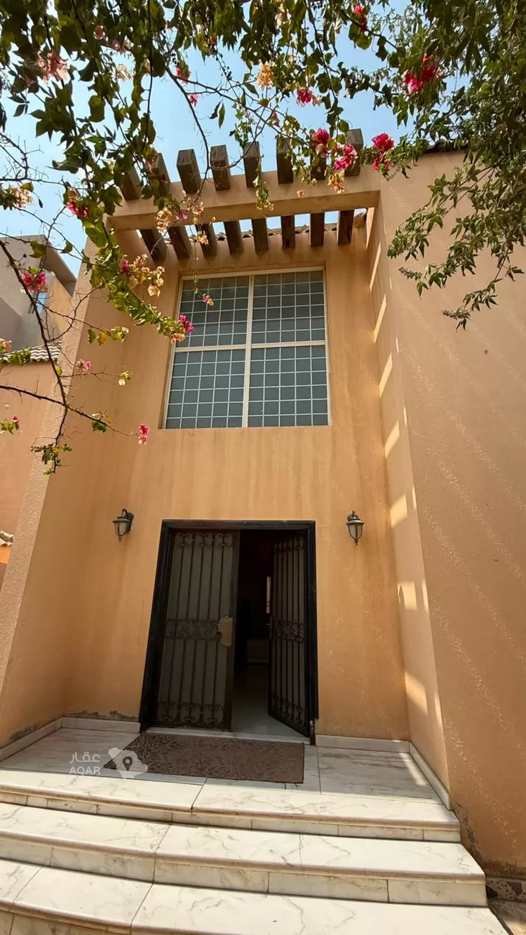 Villa for Sale in Riyadh An Nada 14