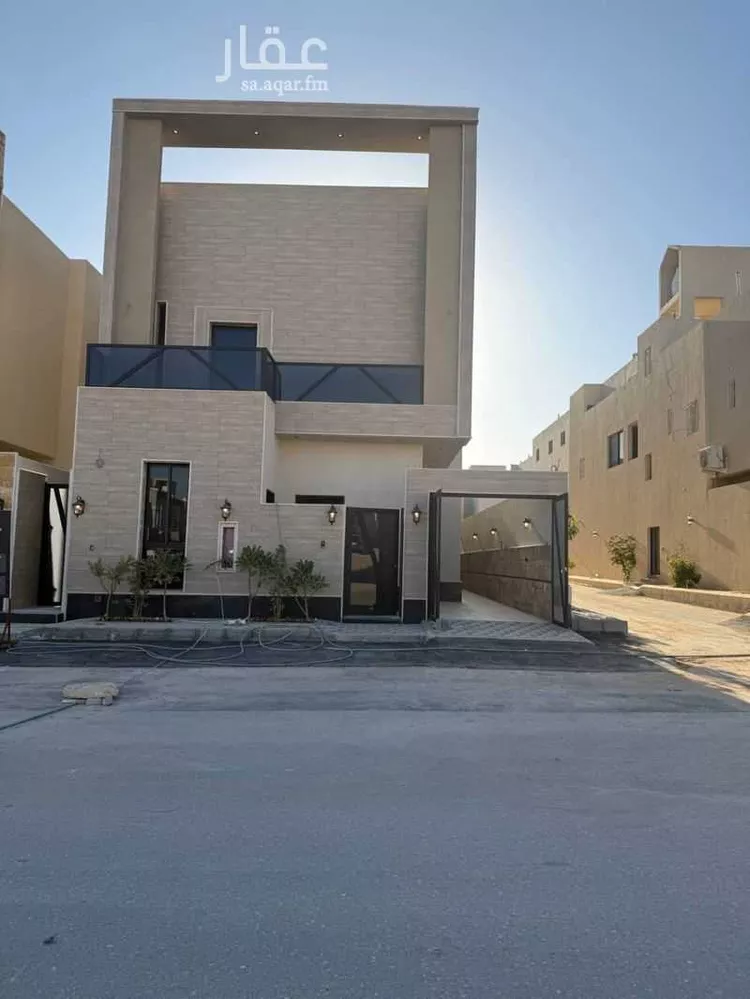 فيلا للبيع في شارع علي بن عبدالكافي, حي المهدية, مدينة الرياض, منطقة الرياض