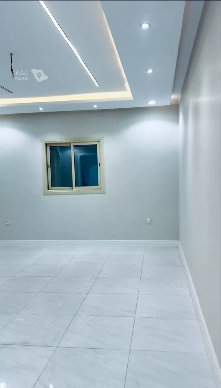 شقة للبيع في شارع خالد ابن يزيد ابن حارثة, حي الدويخلة, مدينة المدينة المنورة, منطقة المدينة المنورة 8