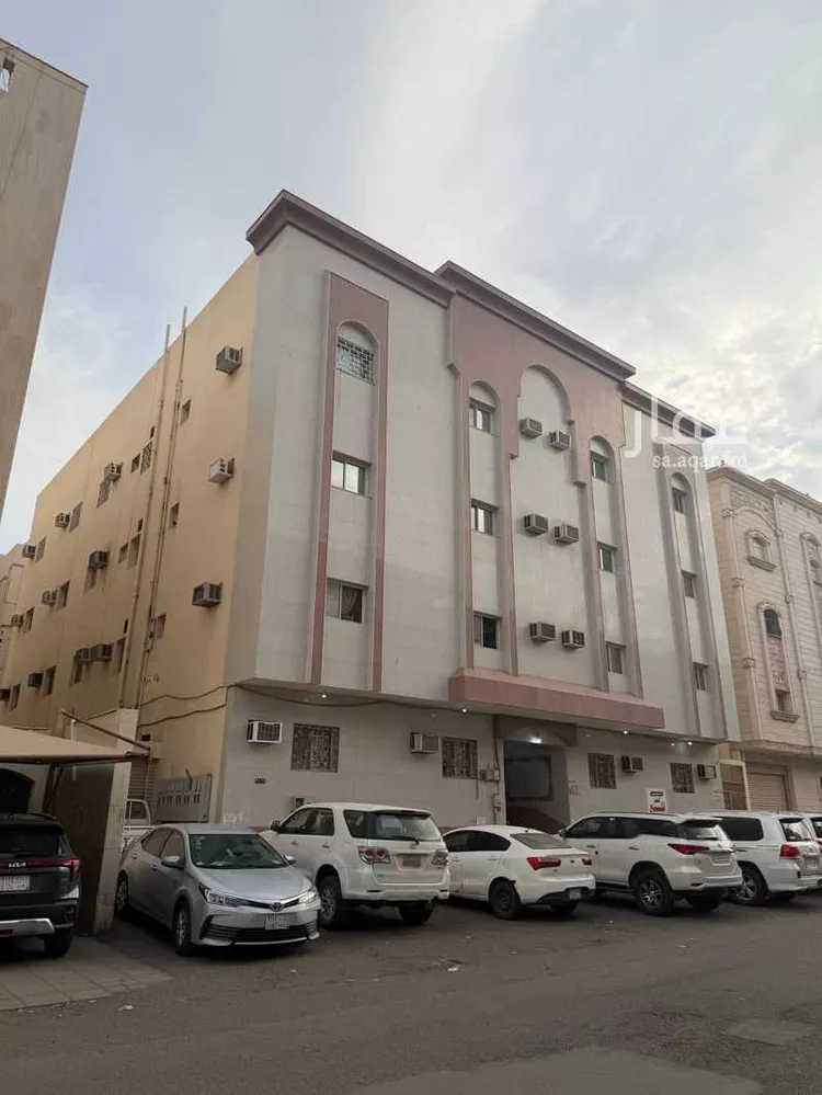 عمارة للبيع في شارع معبد بن خالد الجهني, حي العريض, مدينة المدينة المنورة, منطقة المدينة المنورة صورة 3