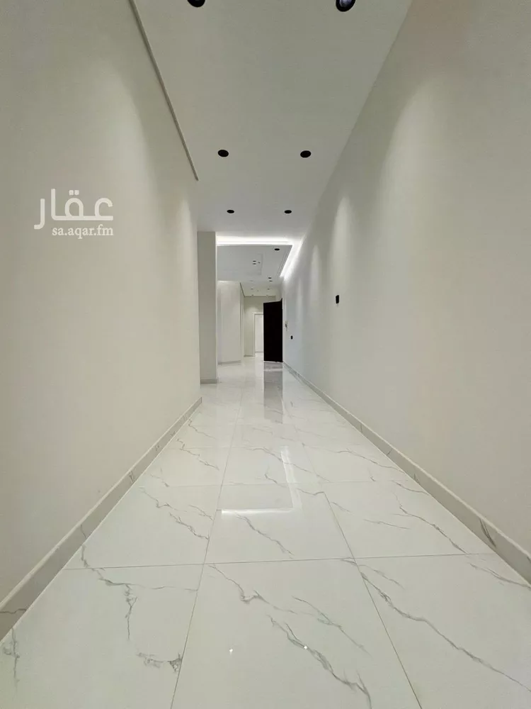 شقة للبيع في شارع جبل شدقم, حي الحمراء, مدينة الخبر, المنطقة الشرقية