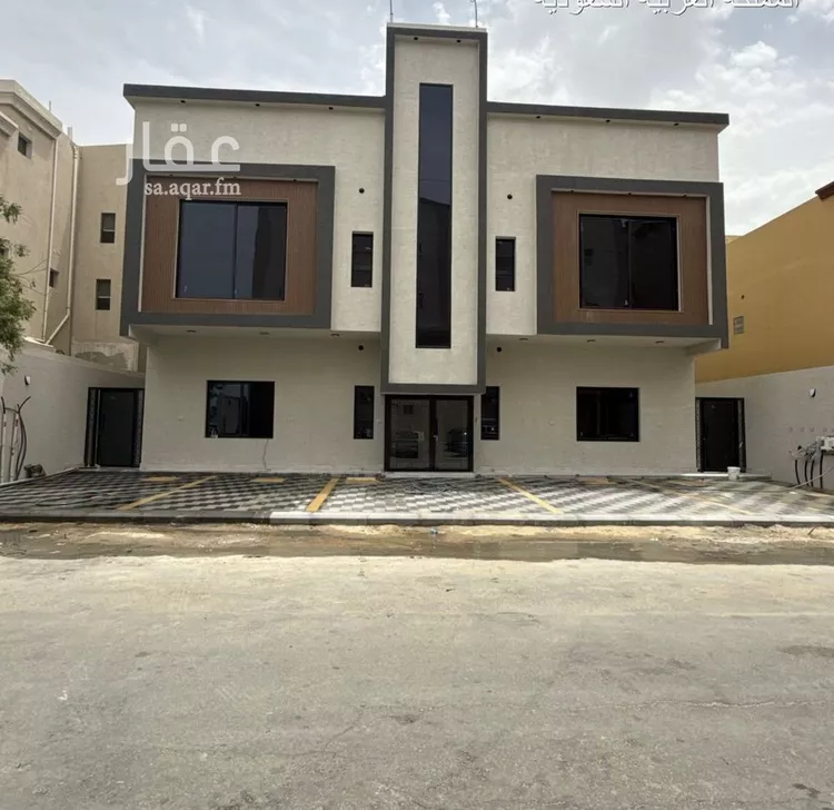 شقة للبيع في شارع ابو محمد ألمهذب, حي الندى, مدينة الدمام, المنطقة الشرقية
