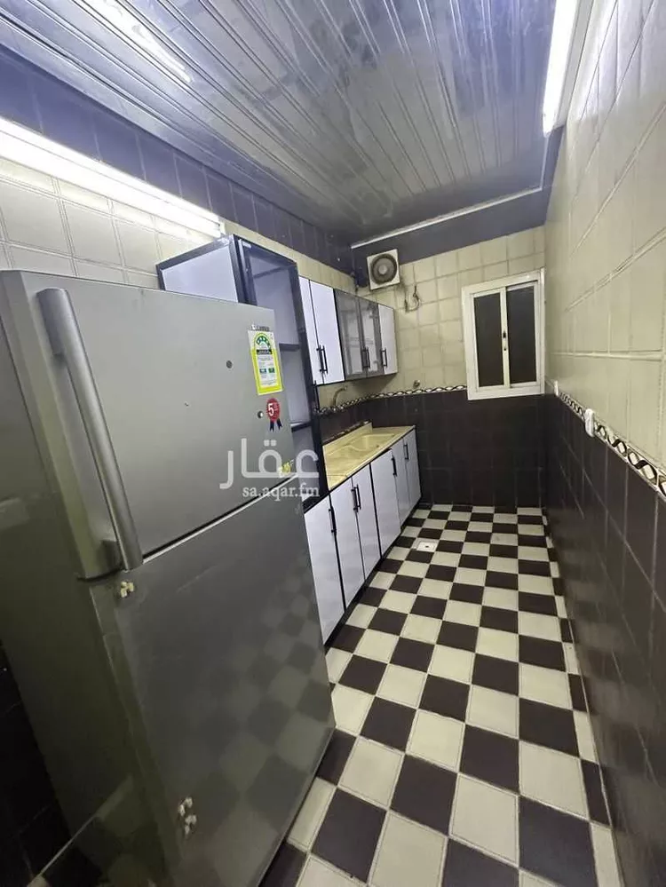 شقة للإيجار في شارع شبه الجزيرة, حي السلام, مدينة مكة المكرمة, منطقة مكة المكرمة 8