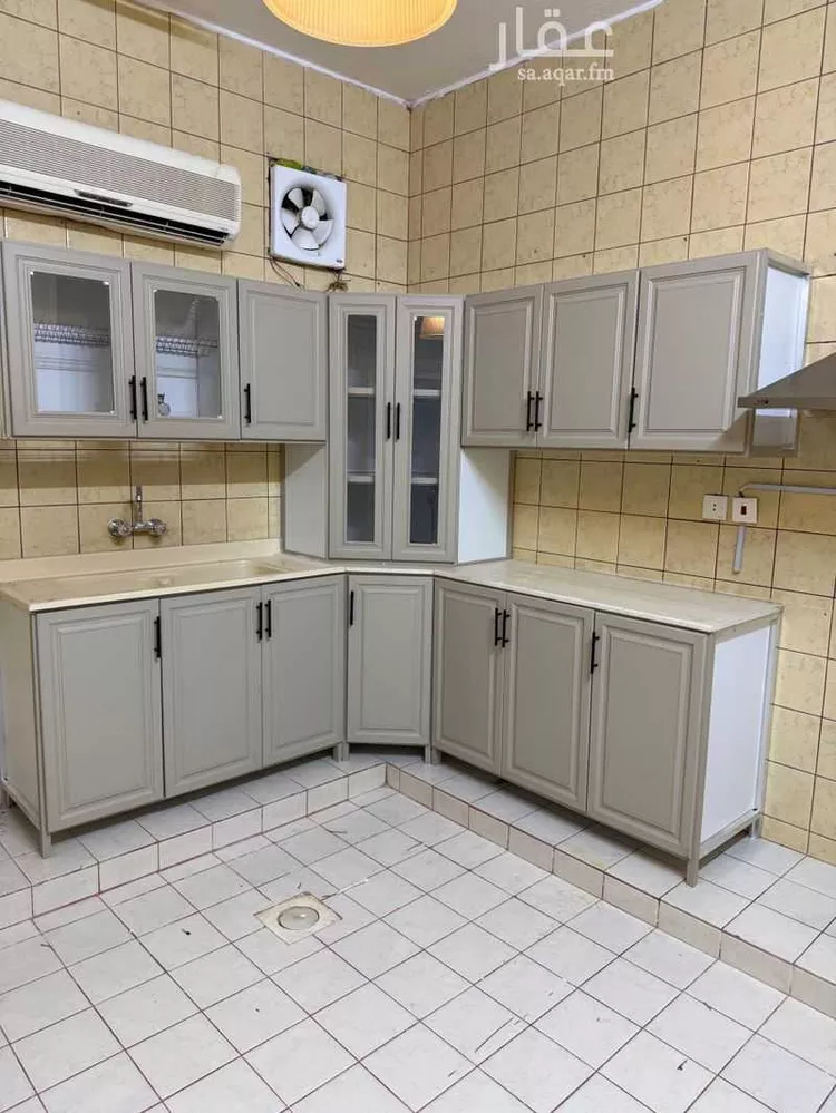 شقة للإيجار في شارع العريفة, حي إشبيلية, مدينة الرياض, منطقة الرياض صورة 4