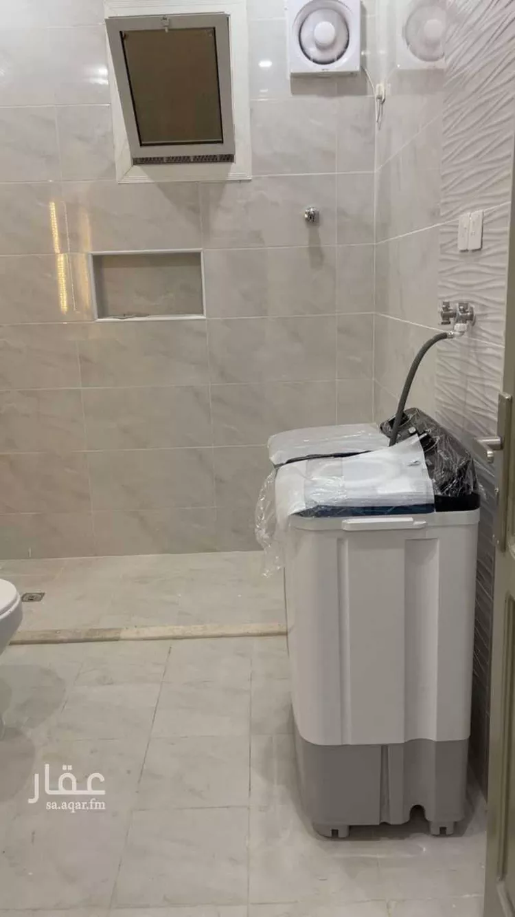 شقة للإيجار في شارع رفيده الانصاريه, حي الجامعة, مدينة المدينه المنوره, منطقة المدينة المنورة صورة 5